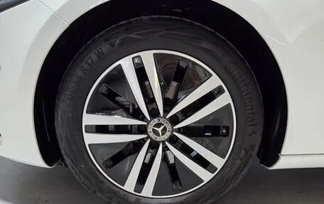 Mercedes-Benz A-Класс, 2022 год, 3 000 000 рублей, 10 фотография