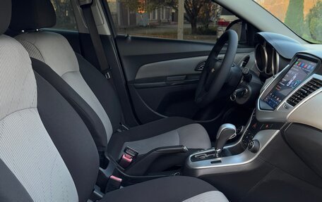 Chevrolet Cruze II, 2012 год, 780 000 рублей, 17 фотография