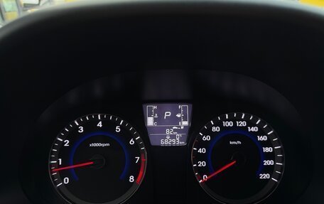 Hyundai Solaris II рестайлинг, 2015 год, 1 200 000 рублей, 8 фотография