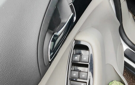 Chevrolet Orlando I, 2014 год, 865 000 рублей, 10 фотография