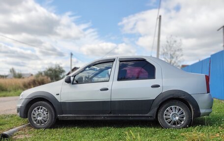 Renault Logan I, 2011 год, 200 000 рублей, 4 фотография