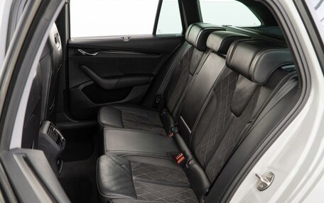 Skoda Octavia RS, 2021 год, 5 374 444 рублей, 11 фотография