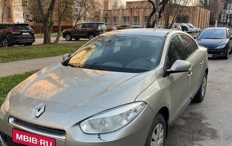 Renault Fluence I, 2012 год, 700 000 рублей, 1 фотография
