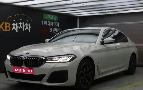 BMW 5 серия, 2022 год, 4 880 000 рублей, 1 фотография