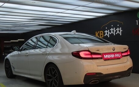 BMW 5 серия, 2022 год, 4 880 000 рублей, 3 фотография