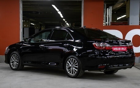 Toyota Camry, 2016 год, 2 080 000 рублей, 7 фотография