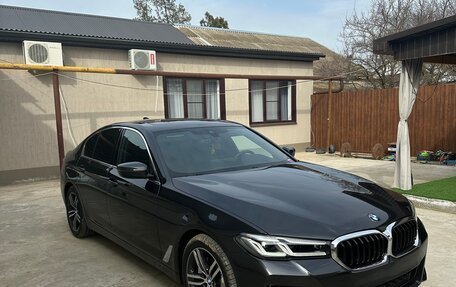 BMW 5 серия, 2022 год, 5 300 000 рублей, 3 фотография