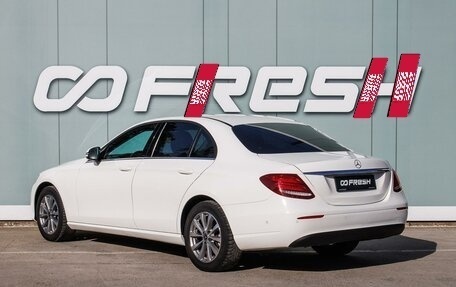 Mercedes-Benz E-Класс, 2019 год, 2 999 000 рублей, 2 фотография