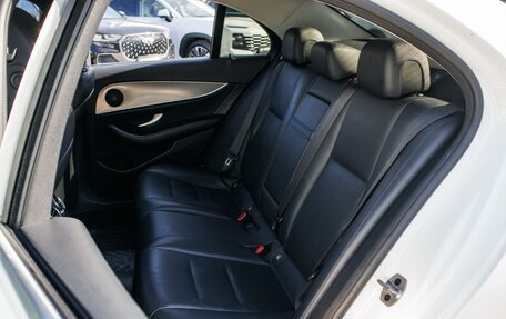 Mercedes-Benz E-Класс, 2019 год, 2 999 000 рублей, 12 фотография