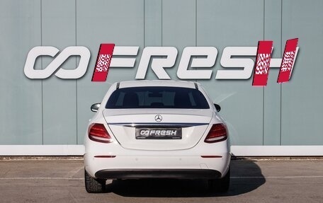 Mercedes-Benz E-Класс, 2019 год, 2 999 000 рублей, 4 фотография