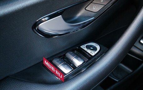 Mercedes-Benz E-Класс, 2019 год, 2 999 000 рублей, 23 фотография