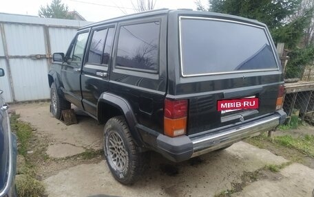 Jeep Cherokee, 1986 год, 470 000 рублей, 2 фотография