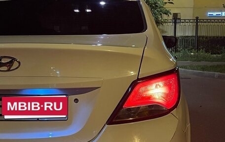 Hyundai Solaris II рестайлинг, 2015 год, 400 000 рублей, 4 фотография