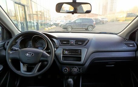 KIA Rio III рестайлинг, 2014 год, 990 000 рублей, 17 фотография