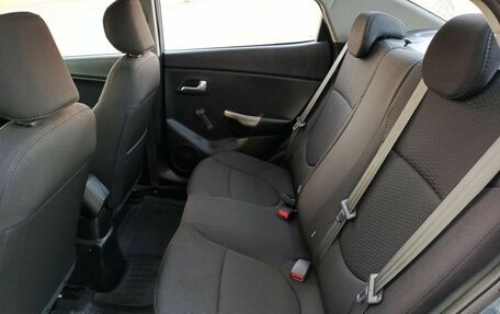 KIA Rio III рестайлинг, 2014 год, 990 000 рублей, 15 фотография