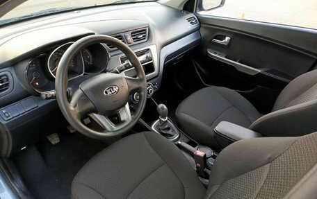 KIA Rio III рестайлинг, 2014 год, 990 000 рублей, 20 фотография