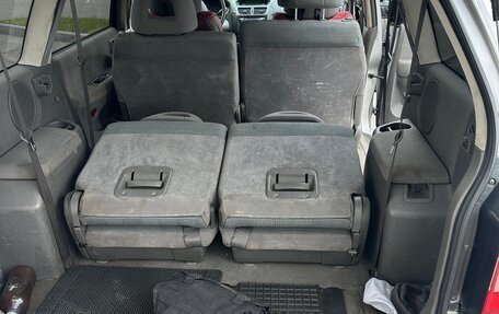 Mitsubishi Space Wagon III, 2002 год, 550 000 рублей, 4 фотография