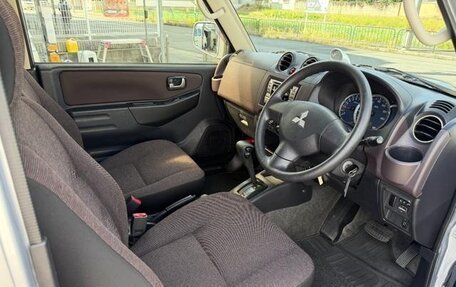Mitsubishi Pajero Mini II, 2012 год, 630 007 рублей, 7 фотография