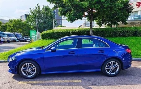 Mercedes-Benz A-Класс, 2021 год, 2 260 000 рублей, 3 фотография