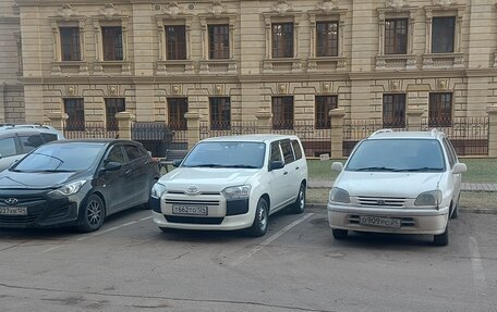 Toyota Probox I, 2019 год, 1 190 000 рублей, 2 фотография