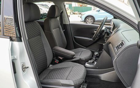 Volkswagen Polo VI (EU Market), 2018 год, 1 370 000 рублей, 8 фотография