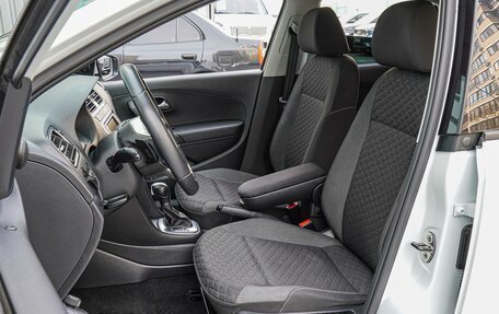 Volkswagen Polo VI (EU Market), 2018 год, 1 370 000 рублей, 10 фотография