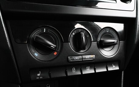 Skoda Rapid I, 2017 год, 1 019 000 рублей, 15 фотография