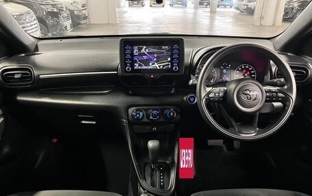 Toyota Yaris, 2022 год, 1 160 586 рублей, 14 фотография