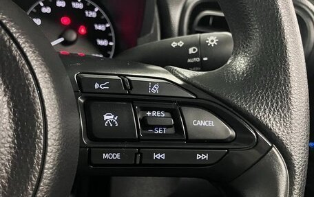 Toyota Yaris, 2022 год, 1 160 586 рублей, 17 фотография