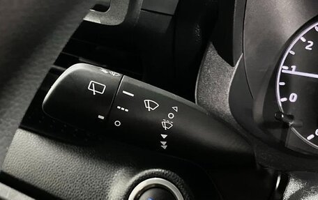 Toyota Yaris, 2022 год, 1 160 586 рублей, 24 фотография