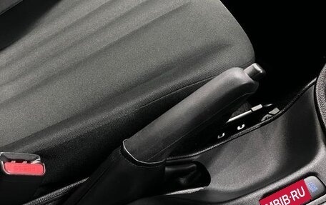 Toyota Yaris, 2022 год, 1 160 586 рублей, 22 фотография