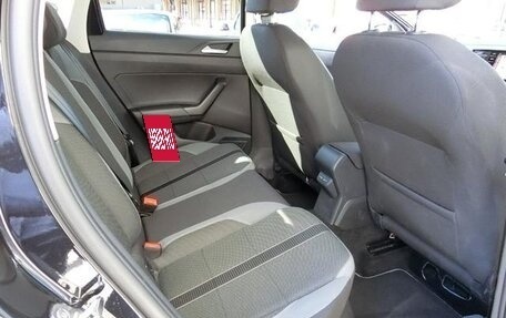 Volkswagen Polo VI (EU Market), 2022 год, 1 380 586 рублей, 27 фотография