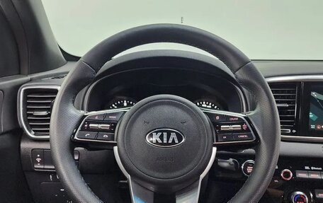 KIA Sportage IV рестайлинг, 2021 год, 1 779 000 рублей, 12 фотография