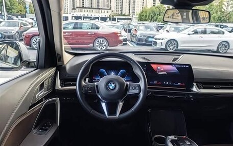 BMW X1, 2023 год, 2 500 000 рублей, 10 фотография