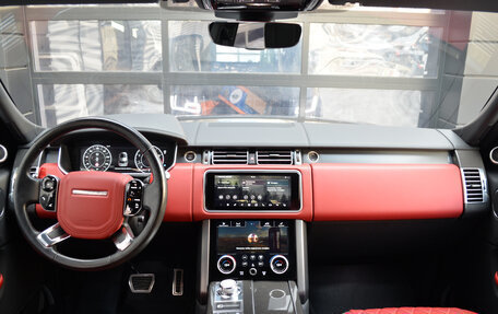 Land Rover Range Rover IV рестайлинг, 2018 год, 11 350 000 рублей, 13 фотография