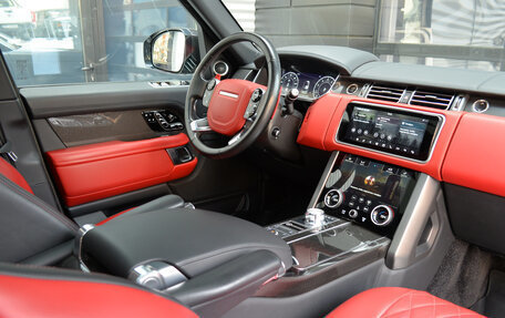 Land Rover Range Rover IV рестайлинг, 2018 год, 11 350 000 рублей, 37 фотография