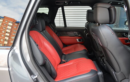 Land Rover Range Rover IV рестайлинг, 2018 год, 11 350 000 рублей, 32 фотография