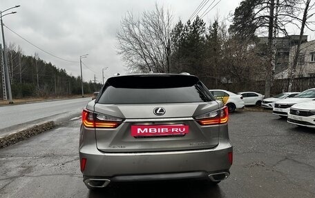 Lexus RX IV рестайлинг, 2017 год, 3 950 000 рублей, 3 фотография