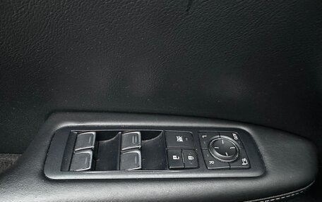 Lexus RX IV рестайлинг, 2017 год, 3 950 000 рублей, 17 фотография