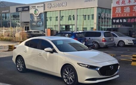 Mazda 3, 2021 год, 1 800 000 рублей, 3 фотография