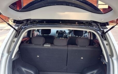 Nissan Leaf I, 2017 год, 990 000 рублей, 8 фотография