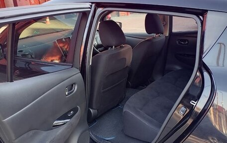 Nissan Leaf I, 2017 год, 990 000 рублей, 10 фотография