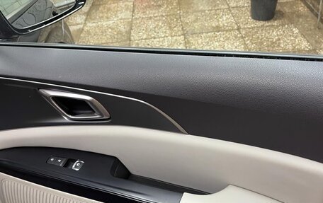 KIA Carnival, 2021 год, 3 250 000 рублей, 7 фотография