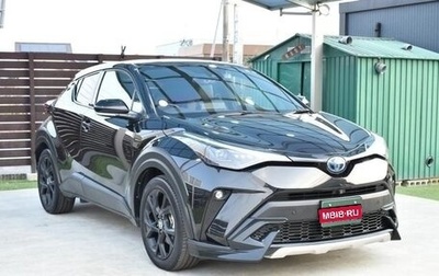 Toyota C-HR I рестайлинг, 2022 год, 1 400 000 рублей, 1 фотография