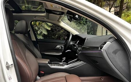 BMW 3 серия, 2022 год, 2 638 000 рублей, 10 фотография