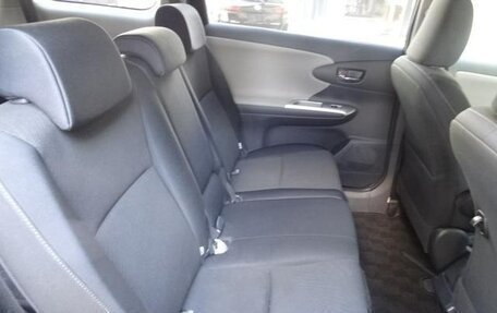 Toyota Wish II, 2011 год, 1 054 000 рублей, 12 фотография