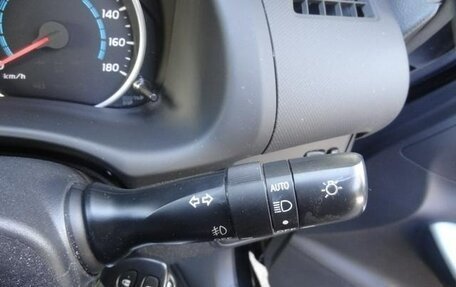 Toyota Wish II, 2011 год, 1 054 000 рублей, 18 фотография