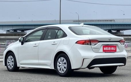 Toyota Corolla, 2022 год, 1 300 000 рублей, 5 фотография