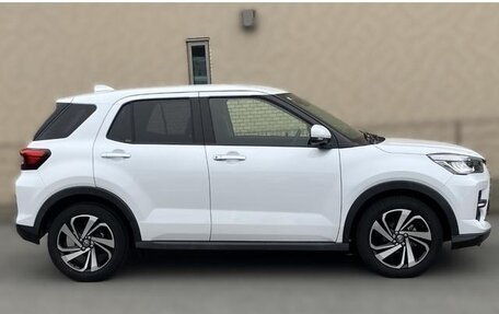 Toyota Raize I, 2022 год, 1 290 000 рублей, 4 фотография