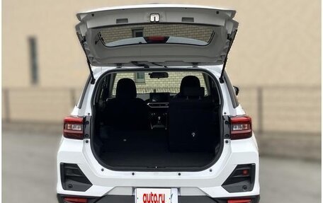 Toyota Raize I, 2022 год, 1 290 000 рублей, 9 фотография